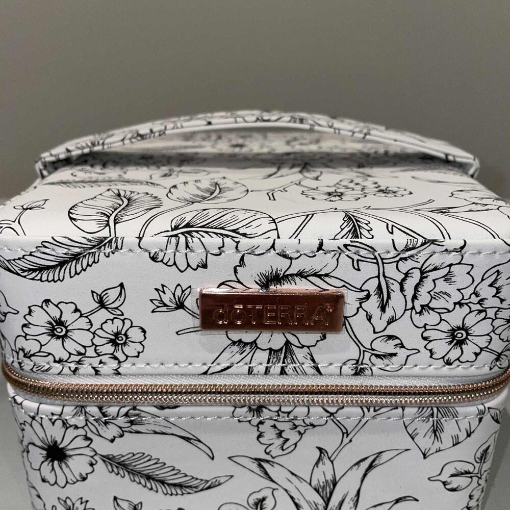 DoTERRA Storage Case / Fabric Box oil holder – NEW IN BAG